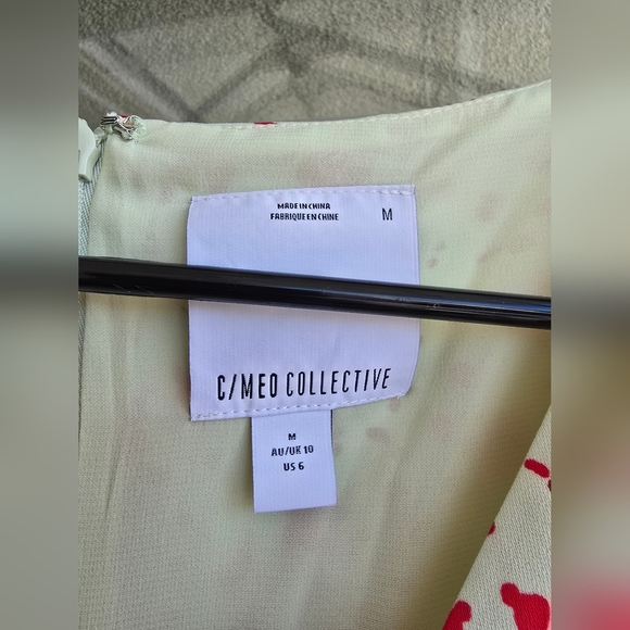 C/MEO Collective Red and Cream Puff Sleeve Sundress - Picture 6 of 16